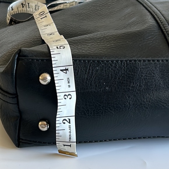 Aldo Black Soft Faux Leather Tote Bag - Picture 13 of 16